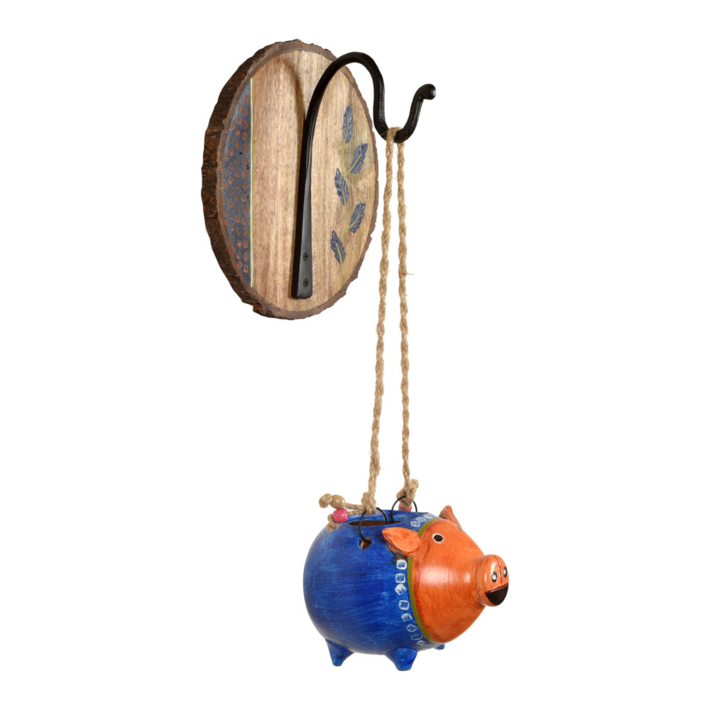 Moorni Blue Pig Earthen Planter on a Round Wall Hook