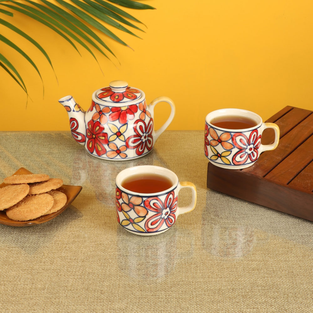 Moorni Crimson Flower Tea Kettle And Cups