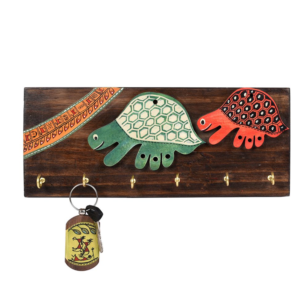 Moorni Key Holder Handcrafted Tribal Art Turtle 6 Keys (12x2x4.7)