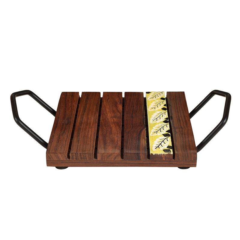 Moorni â€˜Leaf of Natureâ€™ Snack Tray in Rosewood - (9.5x6x2 in)