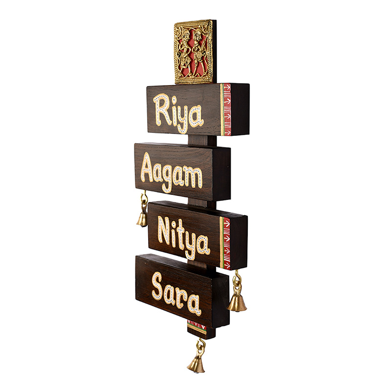 Moorni Name Plate Handcrafted Zigzag 4 Names - (6.4x1.4x15 in)